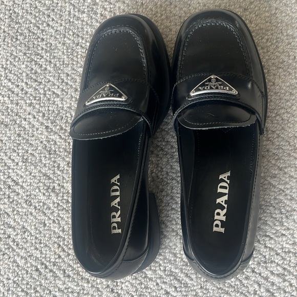 NWOT Prada Black Brushed Leather Loafers- comes with box,  dust covers- - Picture 11 of 14